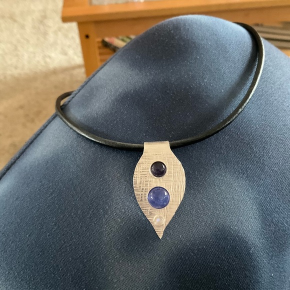 Meet your Posher, Jennifer - Picture 5 of 6